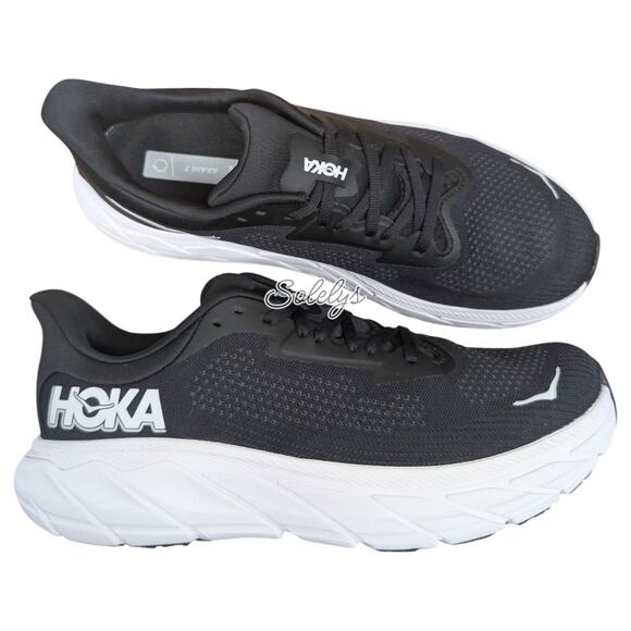 HOKA ONE ONE Arahi 7 Womens 10B Black White BWHT Stability Run Walking Sneaker - Picture 1 of 12
